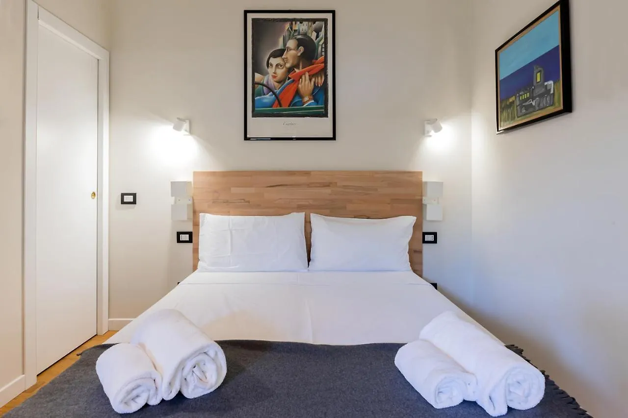 Milan Retreats Cadorna Duomo Apartment